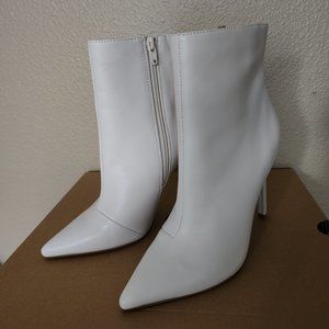 New Express Genuine Leather booties, 6.5